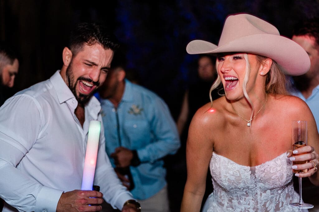 Tampa Bay Watch Wedding // Kaycee & Sammy -