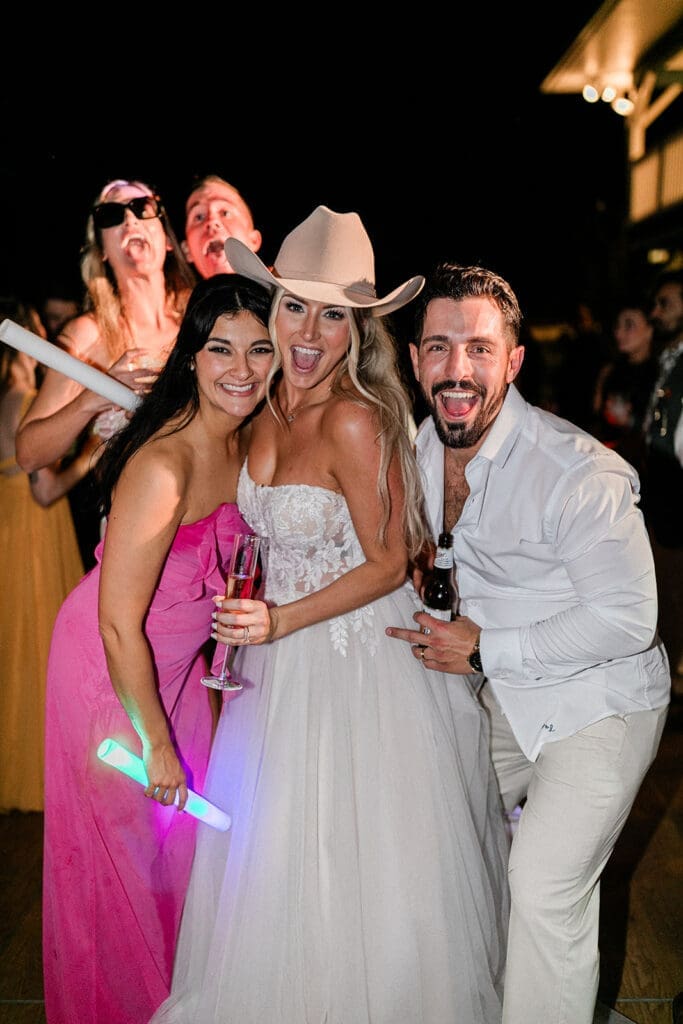 Tampa Bay Watch Wedding // Kaycee & Sammy -