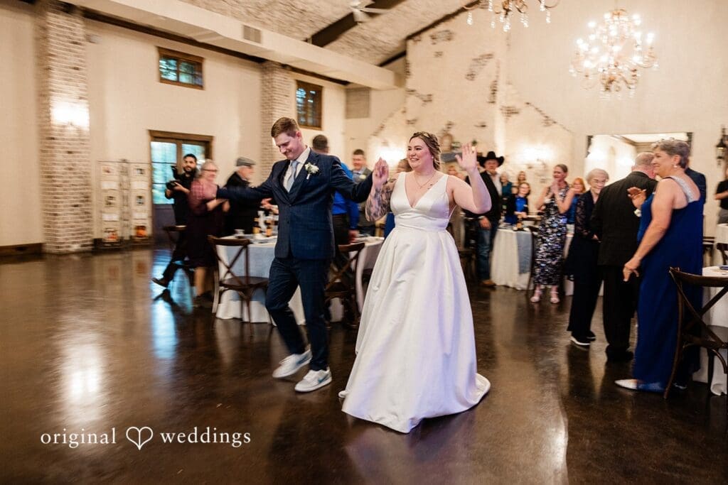 The Springs Waxahachie Wedding // Riley & Lyndsay -