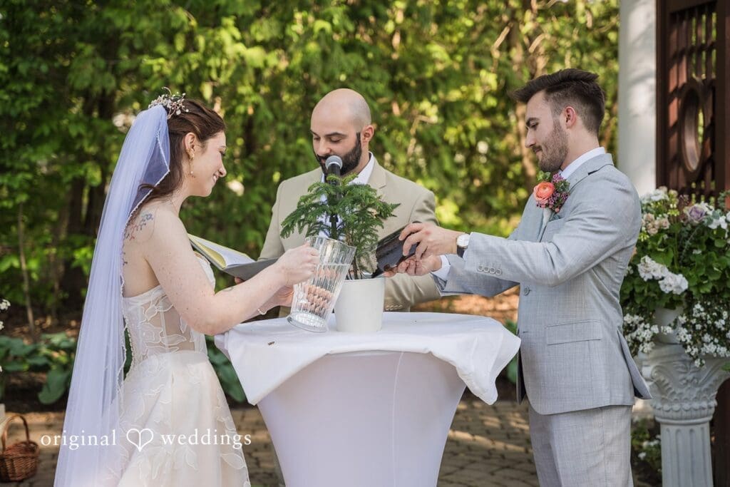 Ann Arbor City Club Wedding // Alaina & Tyler -