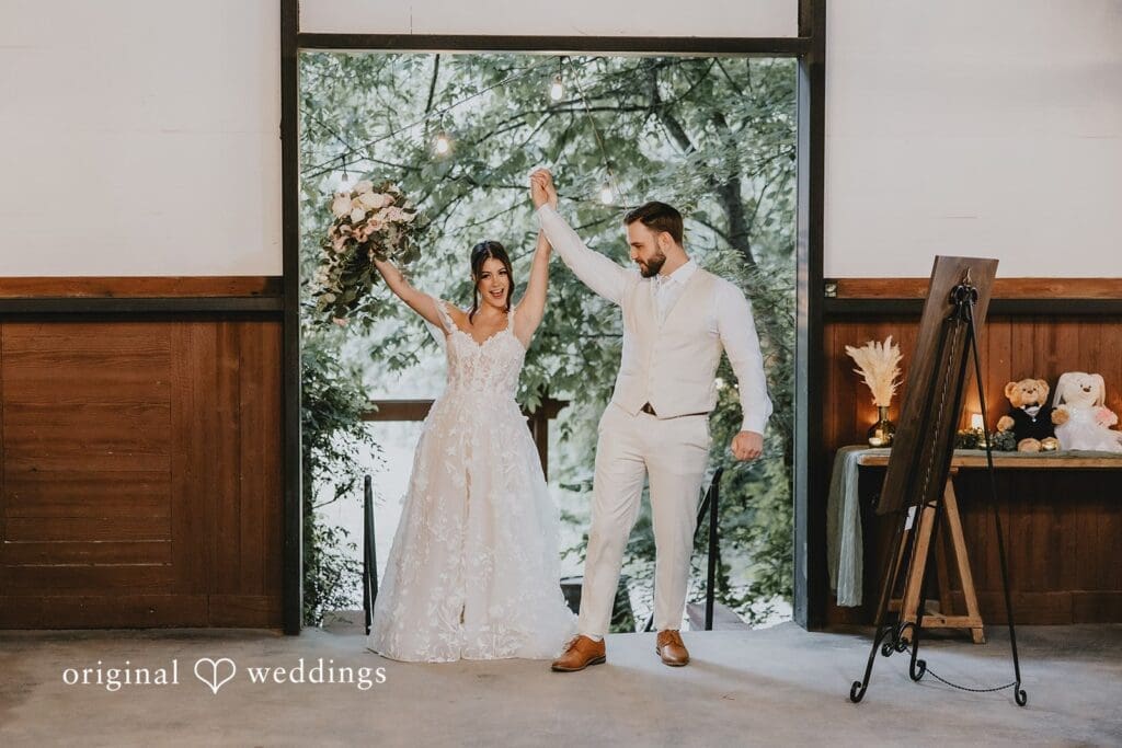 Arrowwood Wedding // Mikayla & Danny -