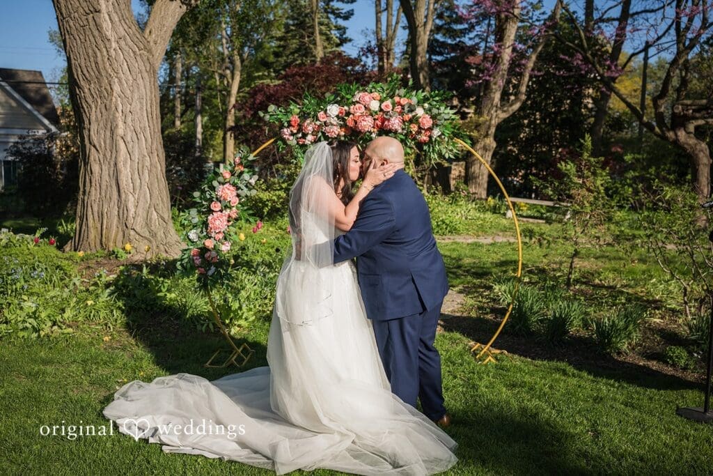 Cheney Mansion Wedding // Melissa & Doug -