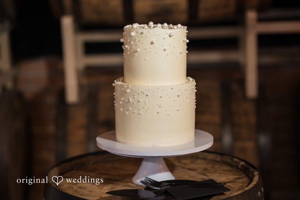 Goose Island Barrel House Wedding // Rinn & Matt -