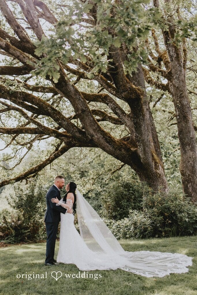 Indian Summer Country Club Wedding // Jennifer & Vern -