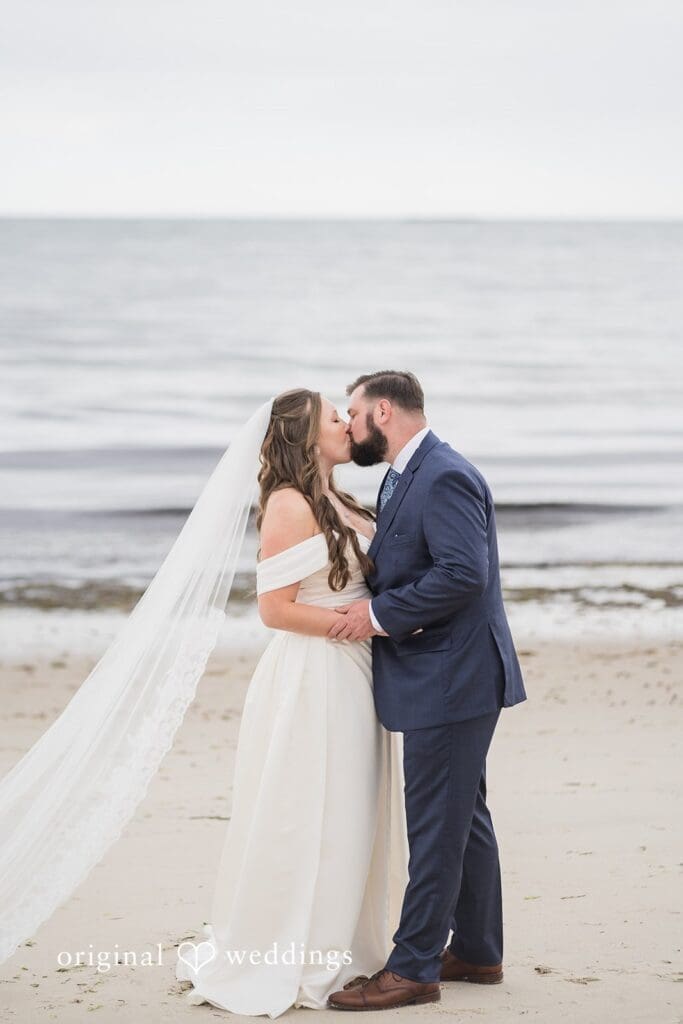 Lighthouse Inn Wedding // Kayla & David -