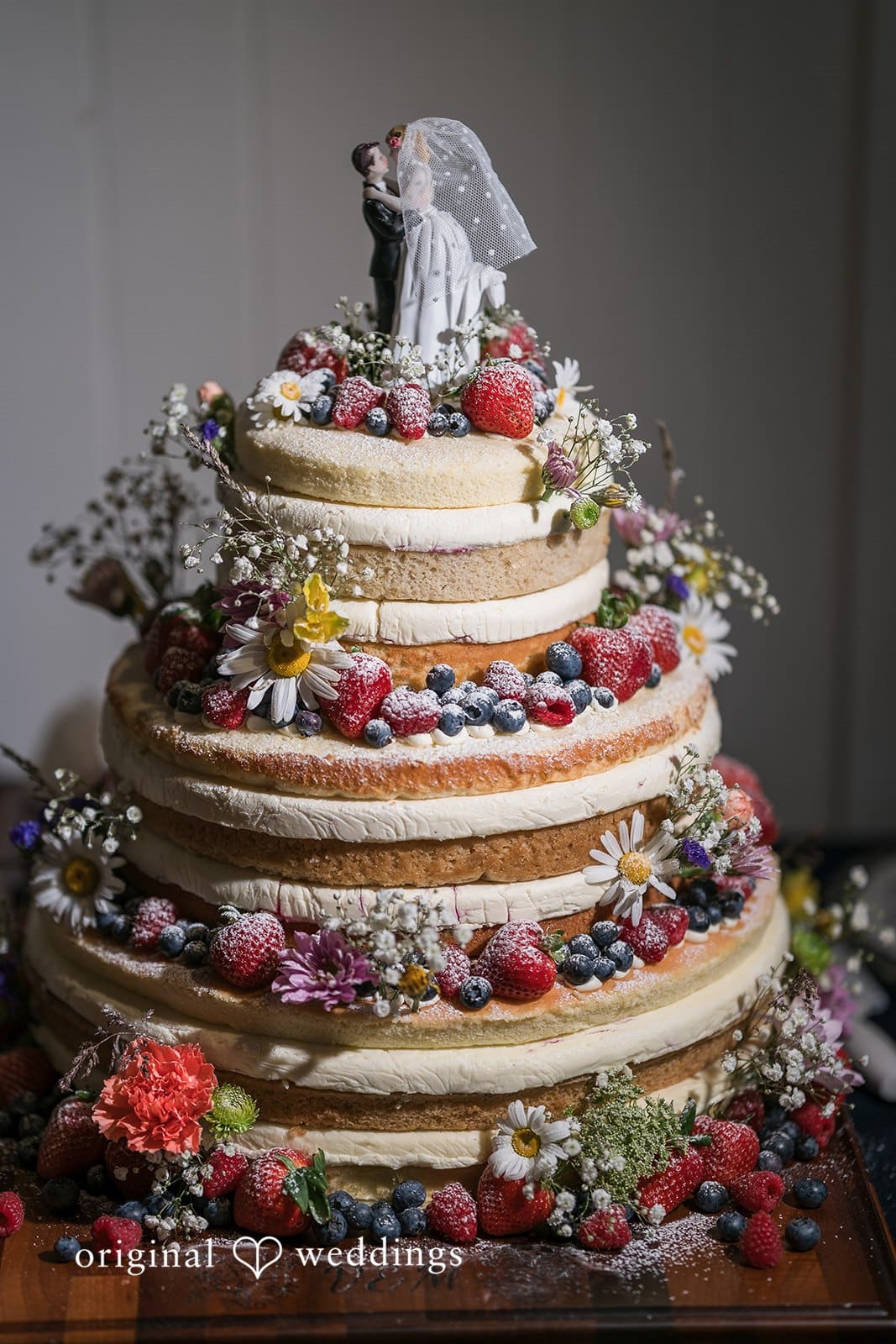 Long Island Estonian House Wedding // Viiu & Marc -