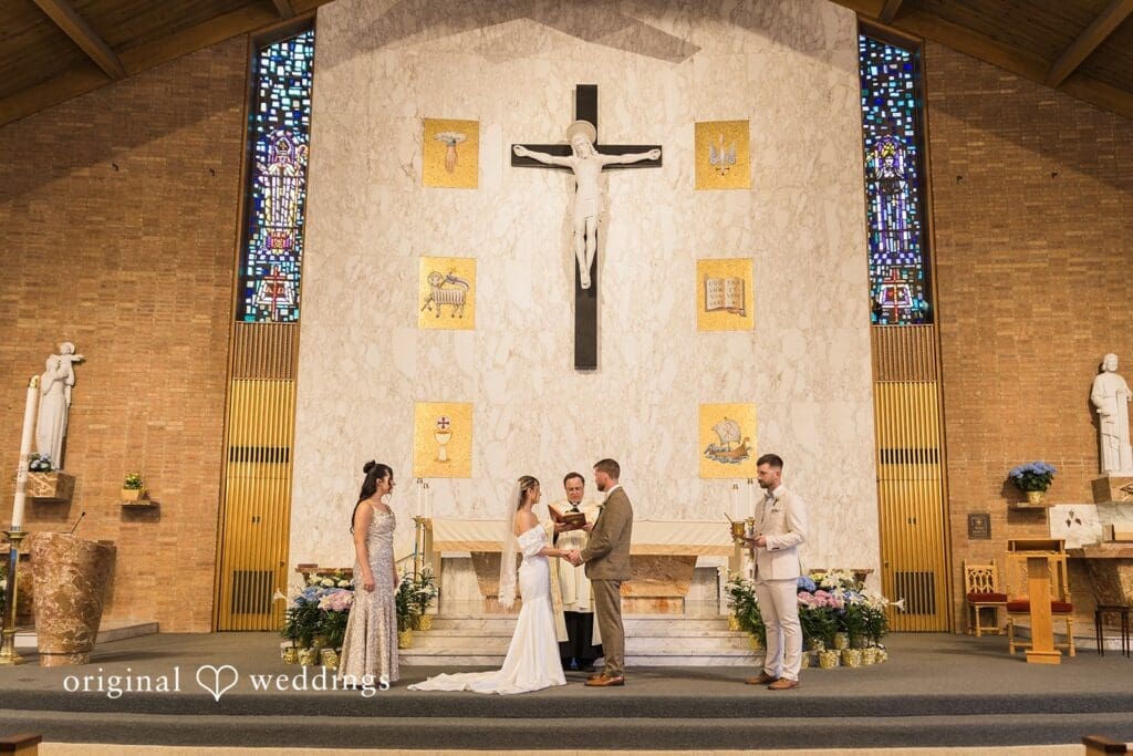 Normandy Farm Wedding // Meg & Mike -