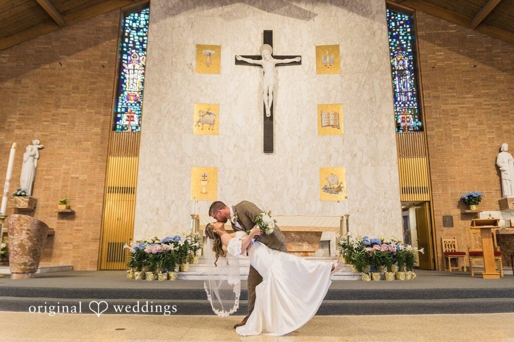 Normandy Farm Wedding // Meg & Mike -