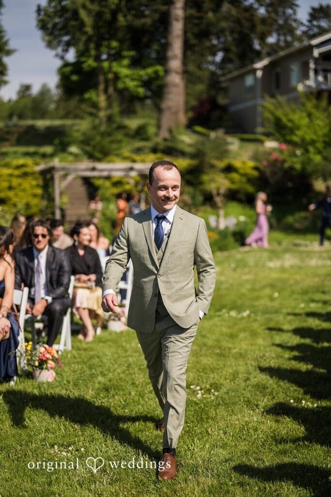 Jordan + Mitchell Old Alcohol Plant Inn Wedding // Jordan & Mitchell -