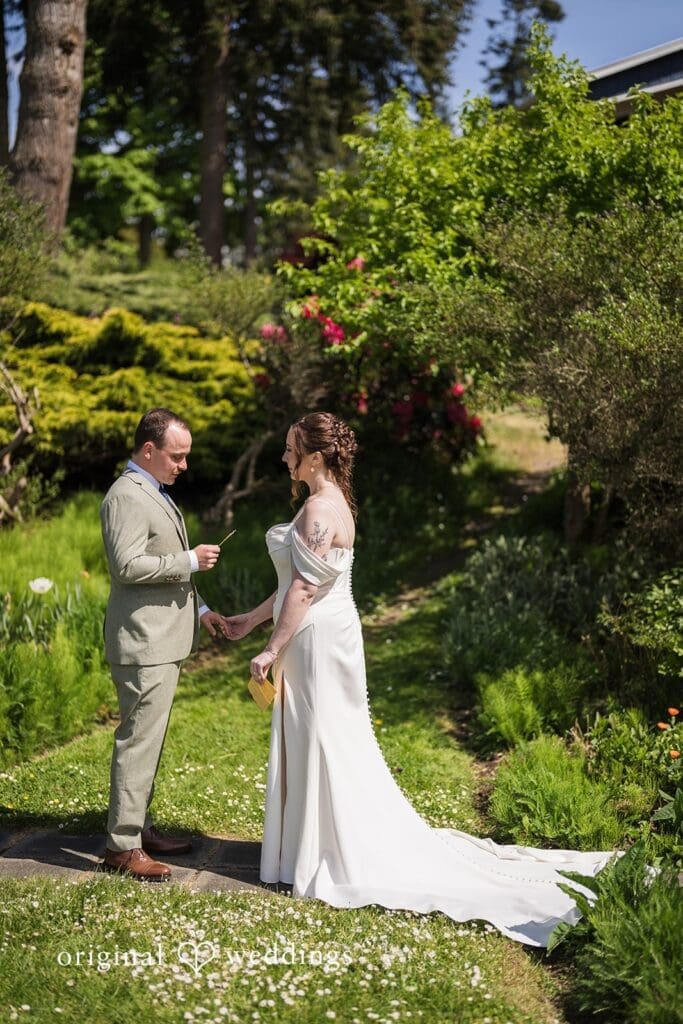 Jordan + Mitchell Old Alcohol Plant Inn Wedding // Jordan & Mitchell -