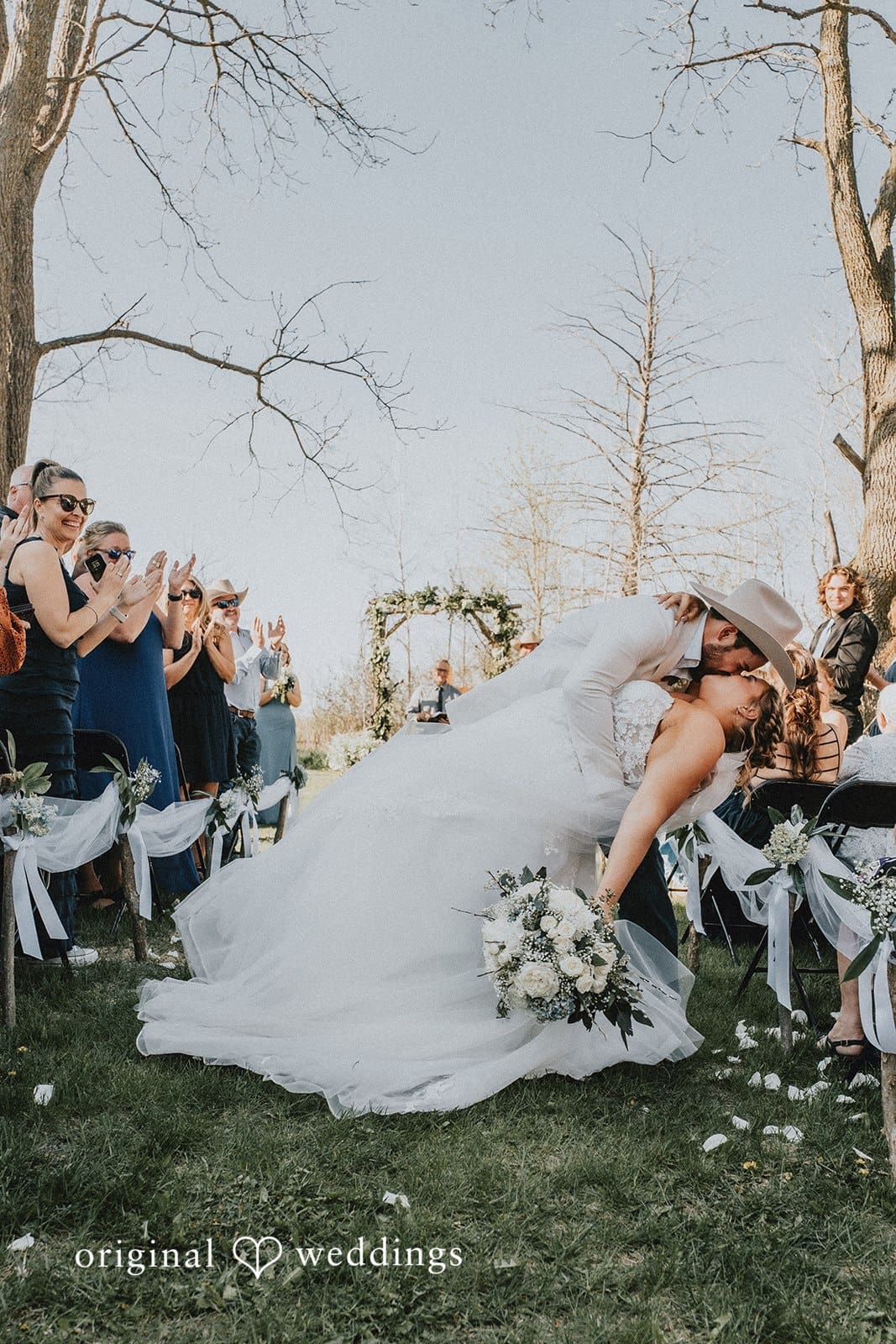 Minnesota Backyard Wedding // Britta & Winfred -