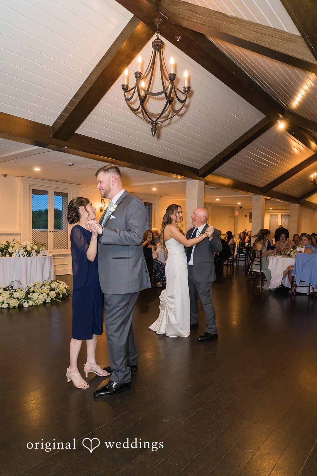 The Villa at Ridder Country Club Wedding // Julia & Patrick -