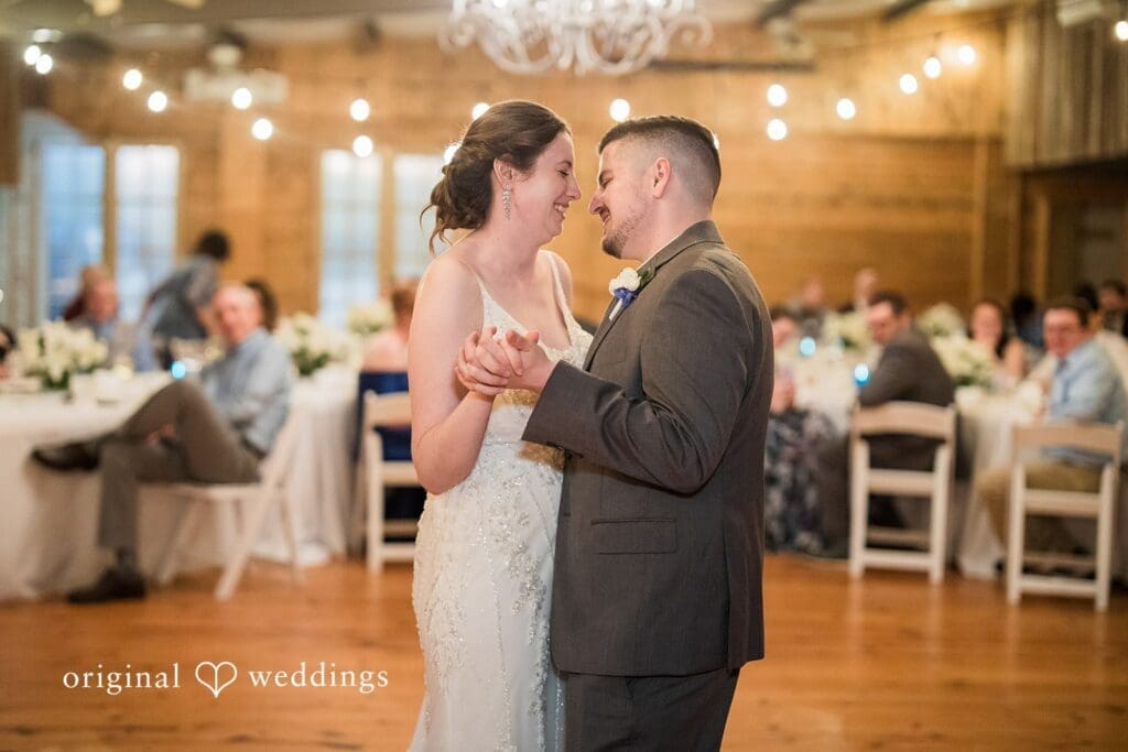Winding Brooks Wedding // Lynzy & Jerrod -