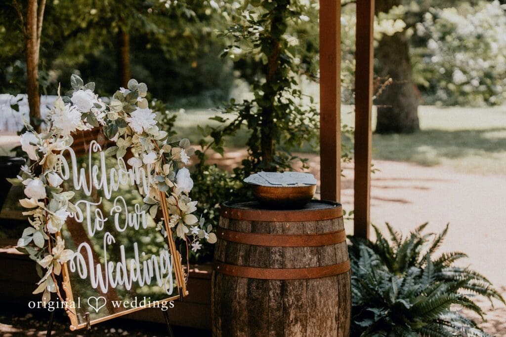 Arrowwood Wedding // Holly & Tommy -