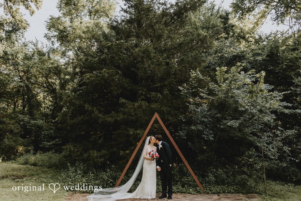 Arrowwood Wedding