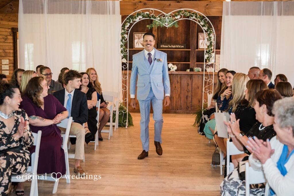 Bally Spring Inn Wedding // Crissy & John -