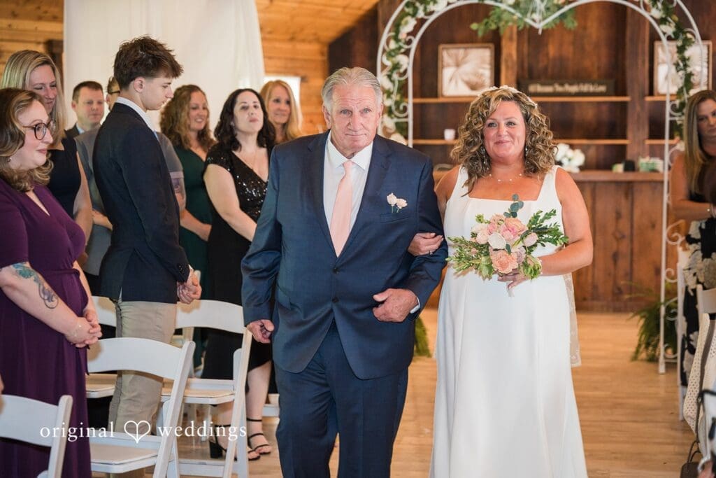 Bally Spring Inn Wedding // Crissy & John -