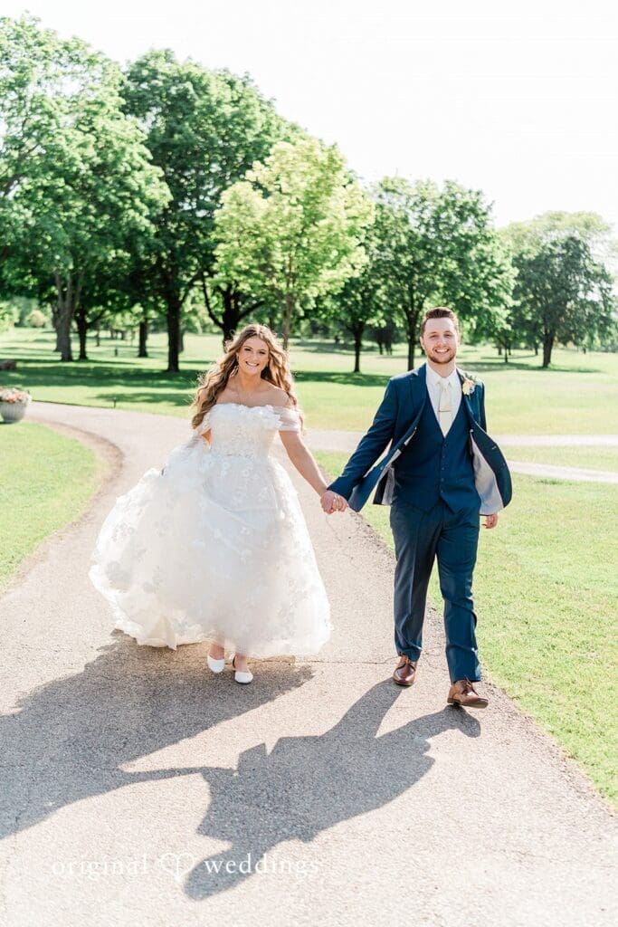 Crystal Lake Country Club Wedding // Lydia & Andrew -