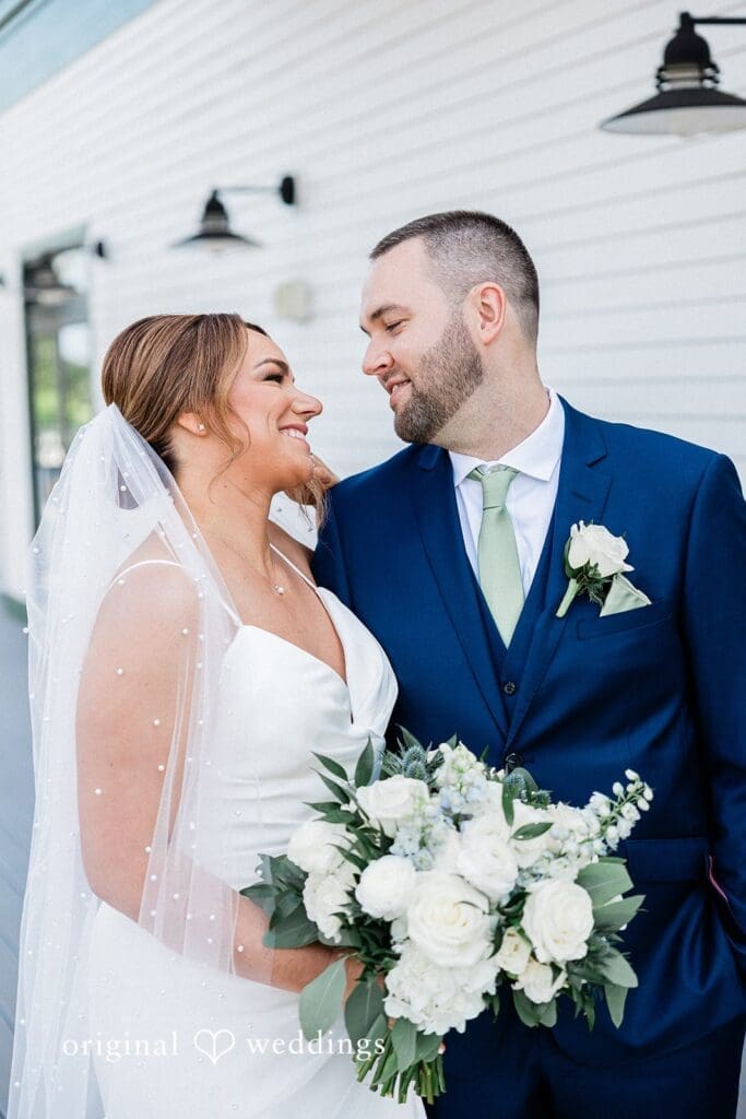 Ferncroft Country Club Wedding // Justina & Bryan -