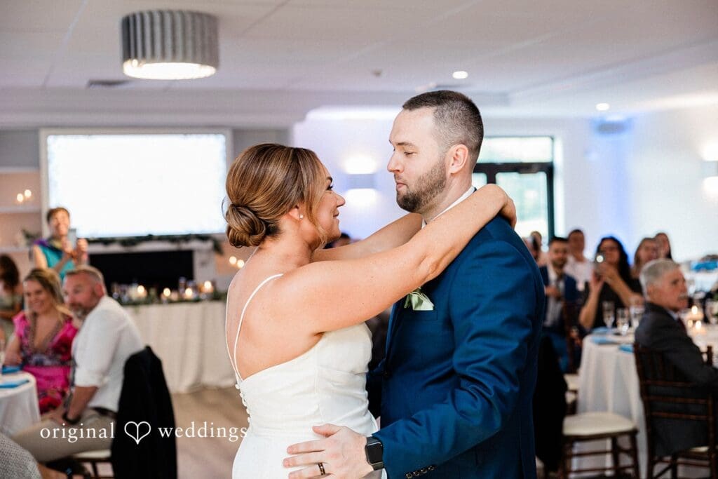 Ferncroft Country Club Wedding // Justina & Bryan -