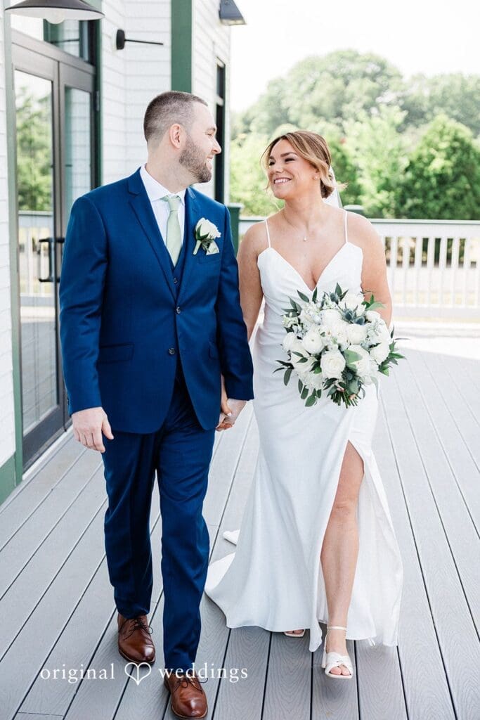 Ferncroft Country Club Wedding // Justina & Bryan -