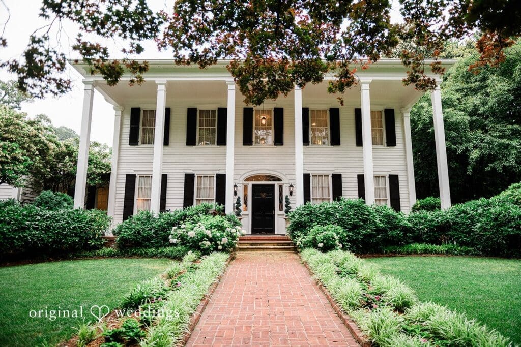 Flint Hill Wedding // Riley & Shahar -