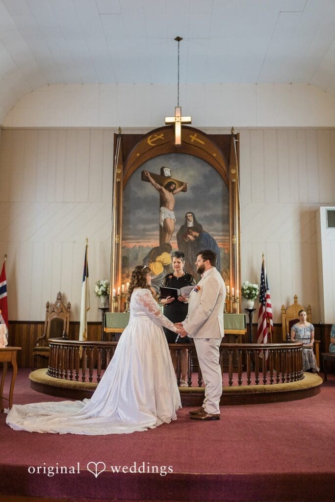 Historic Woodside Church Wedding // LeAnn & Clayton -