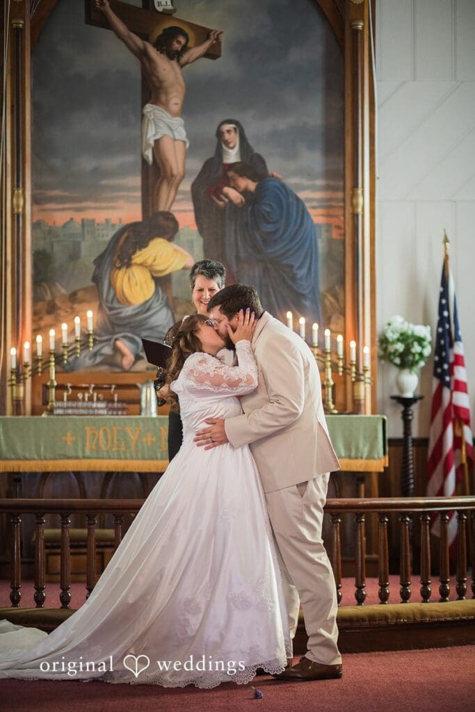 Historic Woodside Church Wedding // LeAnn & Clayton -