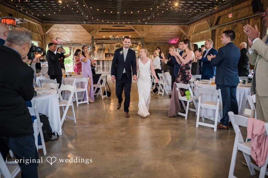Hyland Orchard Wedding // Lydia & Jon -