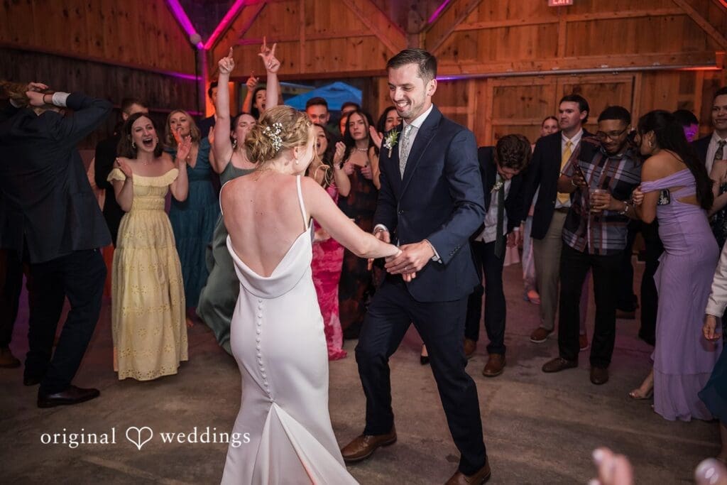 Hyland Orchard Wedding // Lydia & Jon -