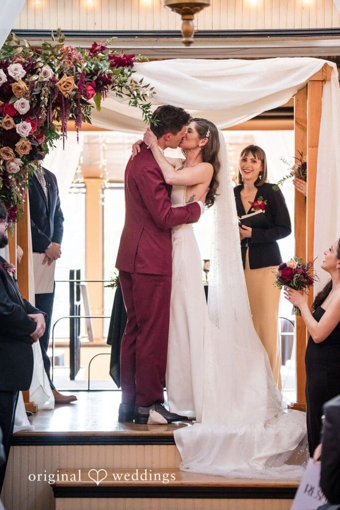 Imperia Lake Union Wedding // Amanda & Jacob -