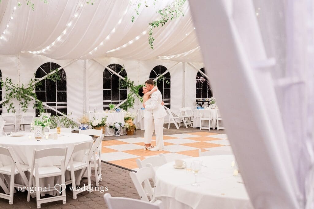 Inn at Mystic Wedding // Alexis & Travis -