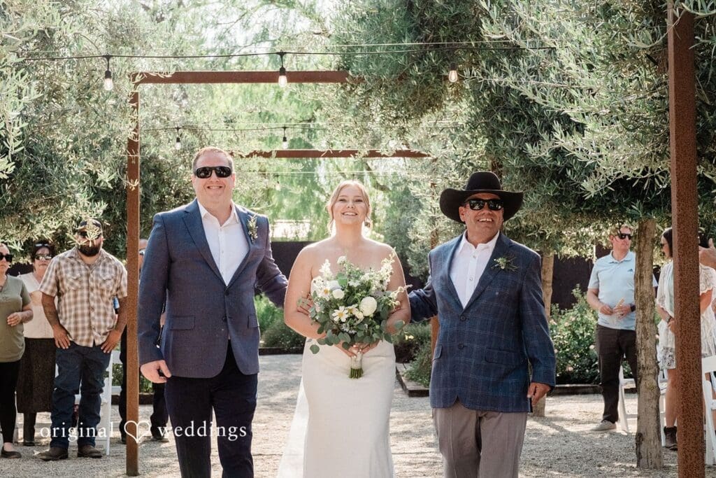 Lavender & Olive Wedding // Alexis & Gabreul -