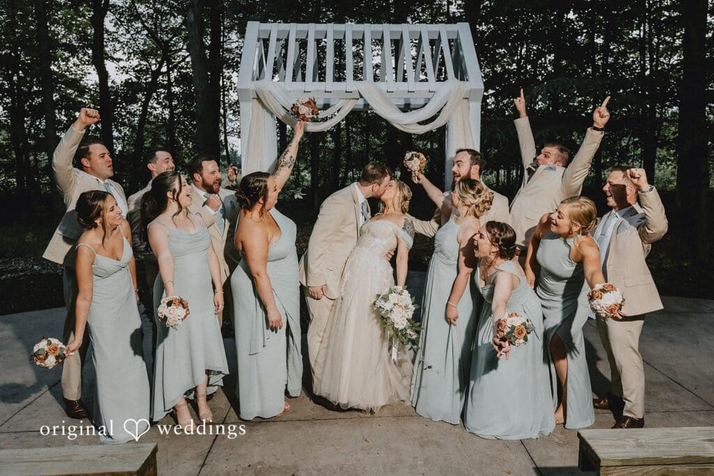 Best Cleveland Wedding Venues for Gorgeous Wedding Photos and Video -