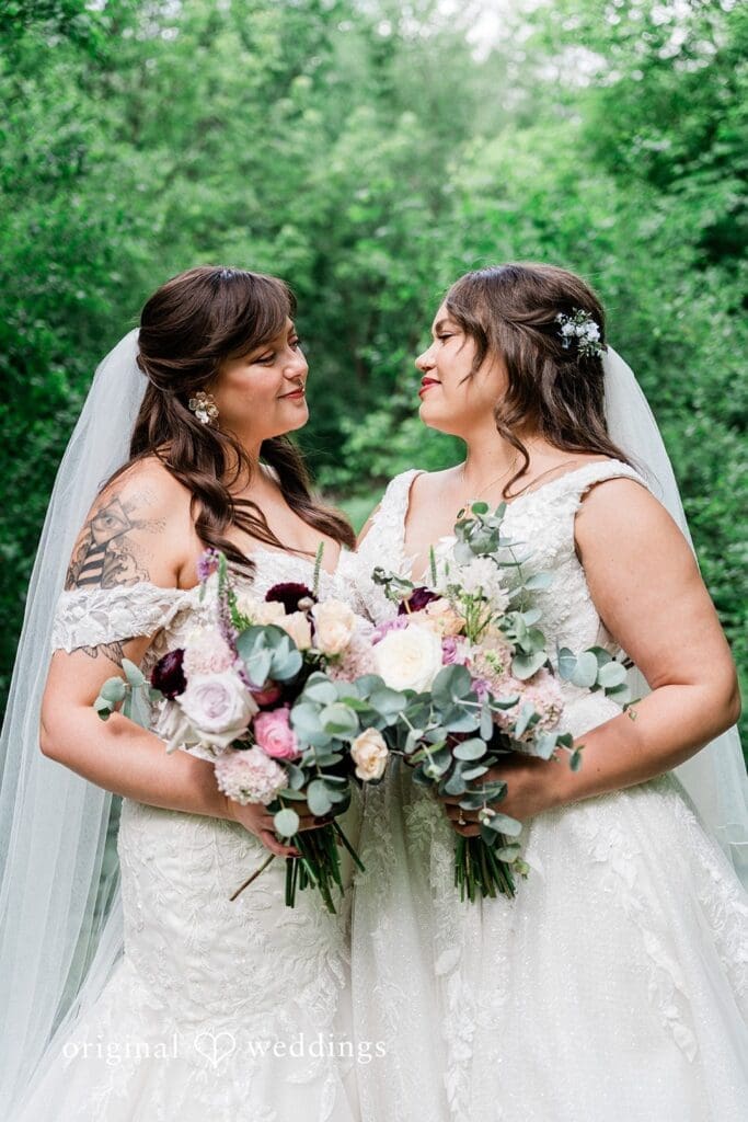 Minnesota Landscape Arboretum Wedding // Amanda & Stacia -