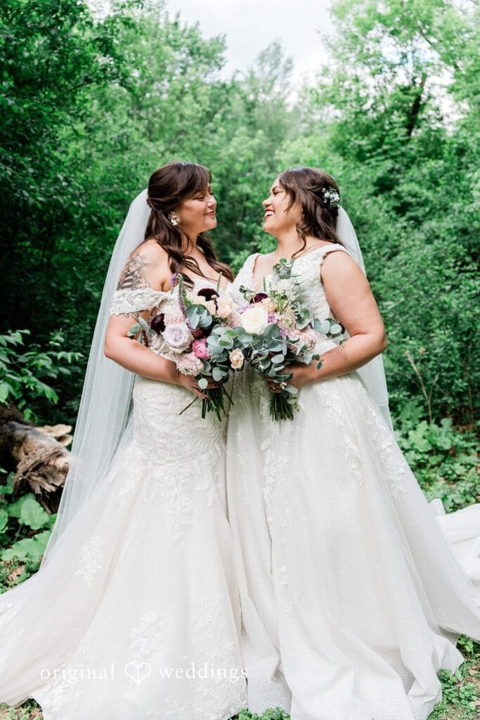 Minnesota Landscape Arboretum Wedding // Amanda & Stacia -