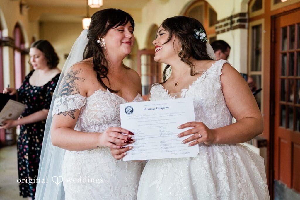 Minnesota Landscape Arboretum Wedding // Amanda & Stacia -