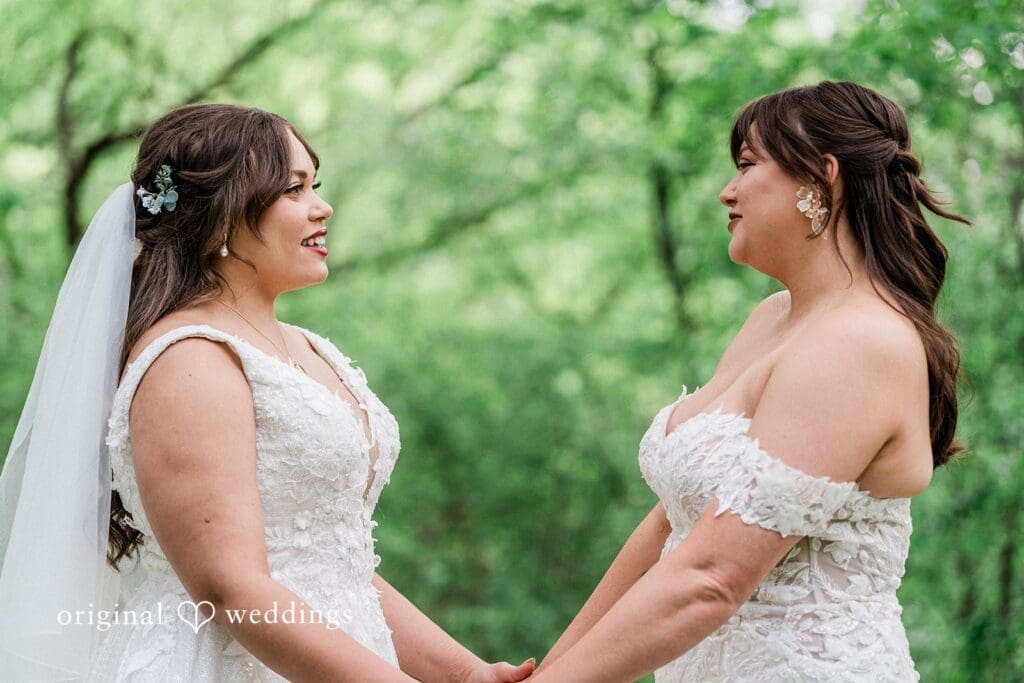 Minnesota Landscape Arboretum Wedding // Amanda & Stacia -