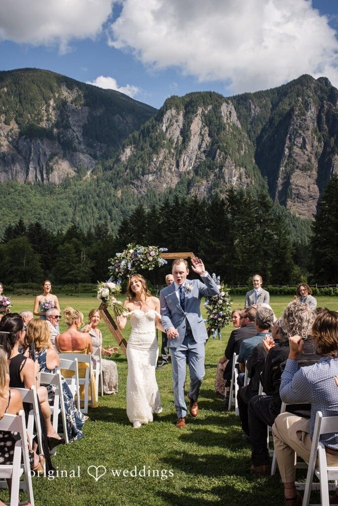 North Fork Farm Wedding // Holly & James -