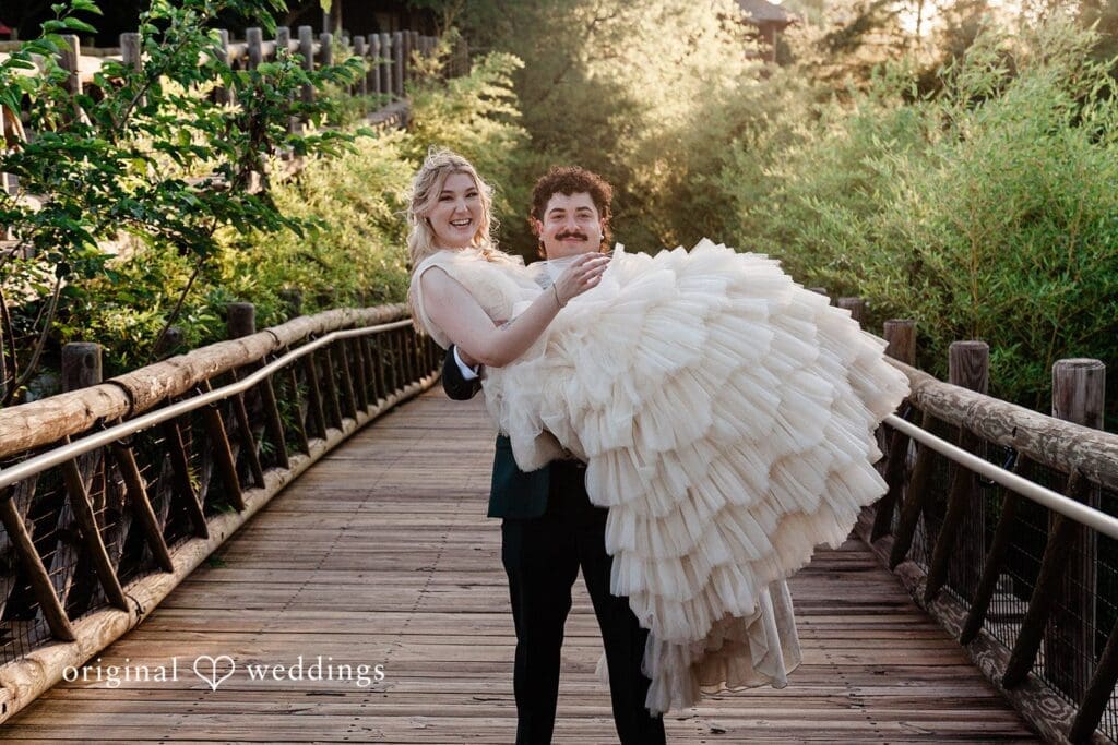 OKC Zoo Wedding // Alyce & Adam -