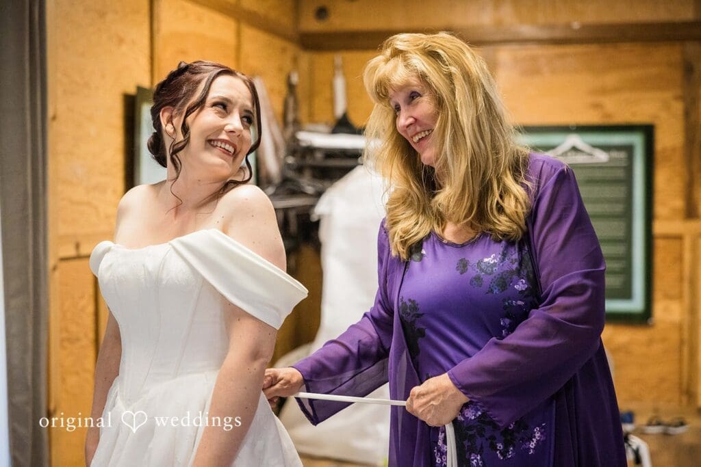 Oregon Garden Wedding // Karen & Brandon -