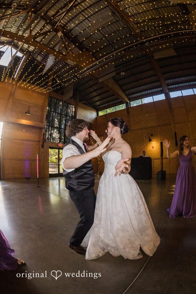 Oregon Garden Wedding // Karen & Brandon -