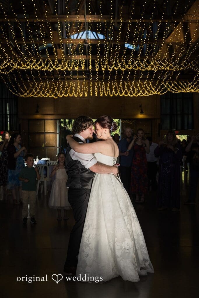 Oregon Garden Wedding // Karen & Brandon -