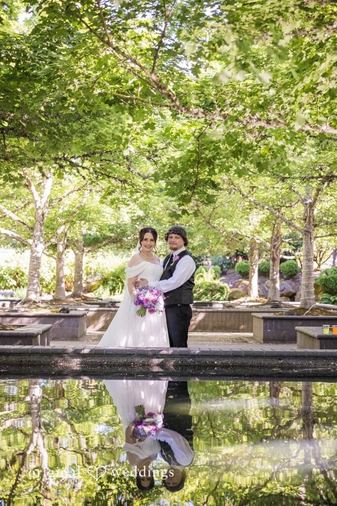 Oregon Garden Wedding // Karen & Brandon -