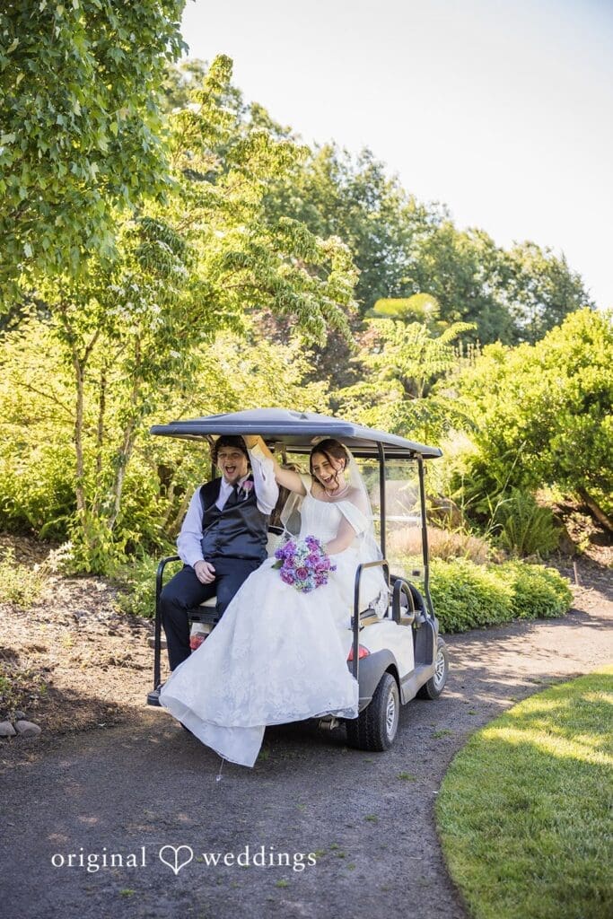 Oregon Garden Wedding // Karen & Brandon -