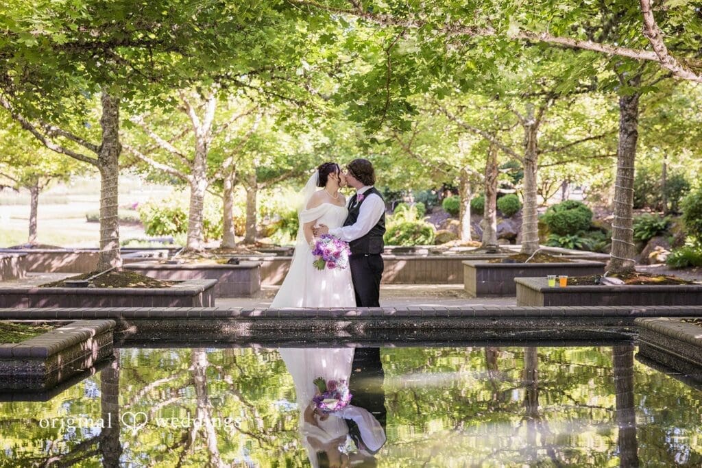 Oregon Garden Wedding // Karen & Brandon -