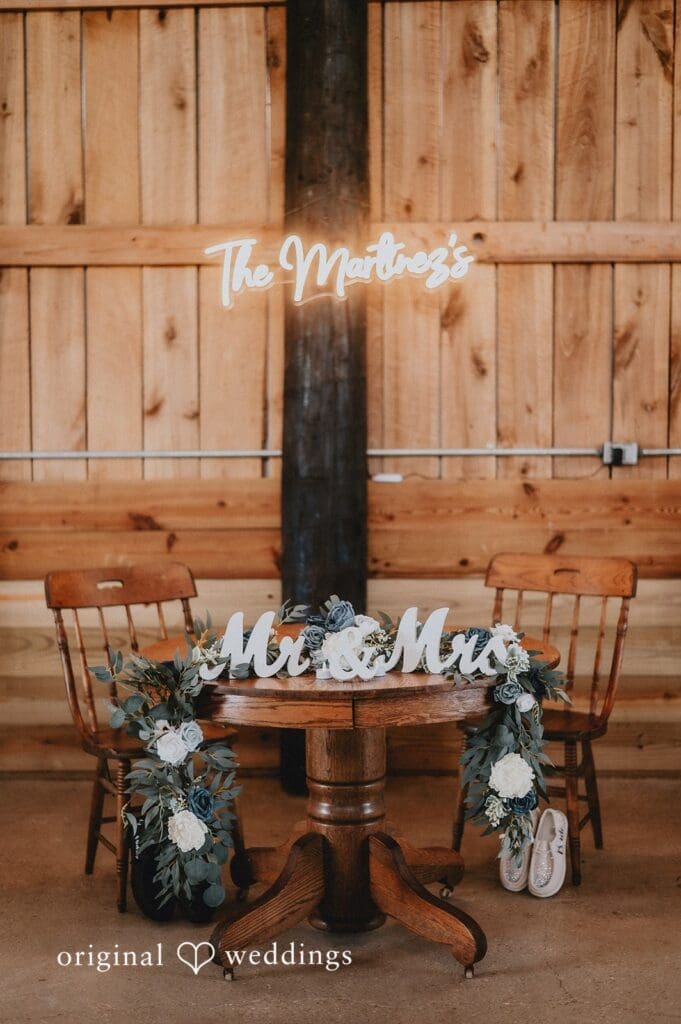 Robin Hill Farm and Vineyard Wedding // Alexis & Jonathan -