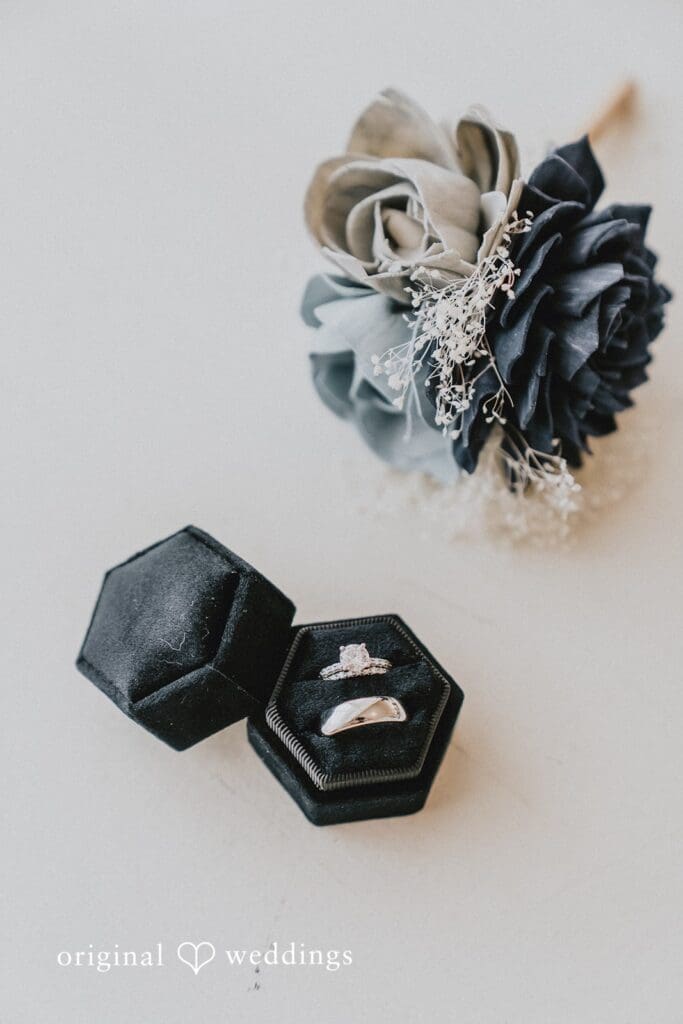 Robin Hill Farm and Vineyard Wedding // Alexis & Jonathan -