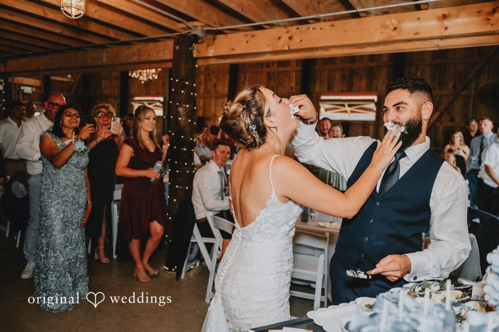 Robin Hill Farm and Vineyard Wedding // Alexis & Jonathan -