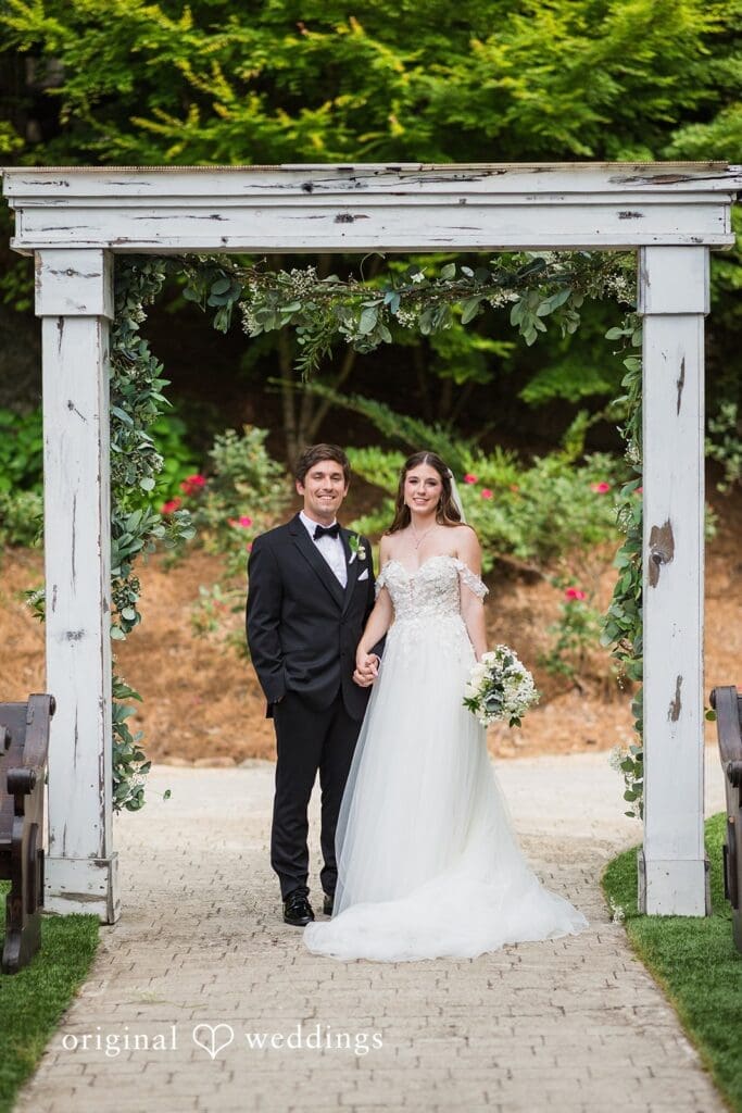 Rocky's Lake Estate Wedding // Molly & Josh -